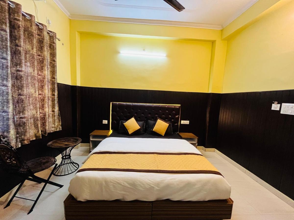 Hotel Manohar Rishīkesh Buitenkant foto