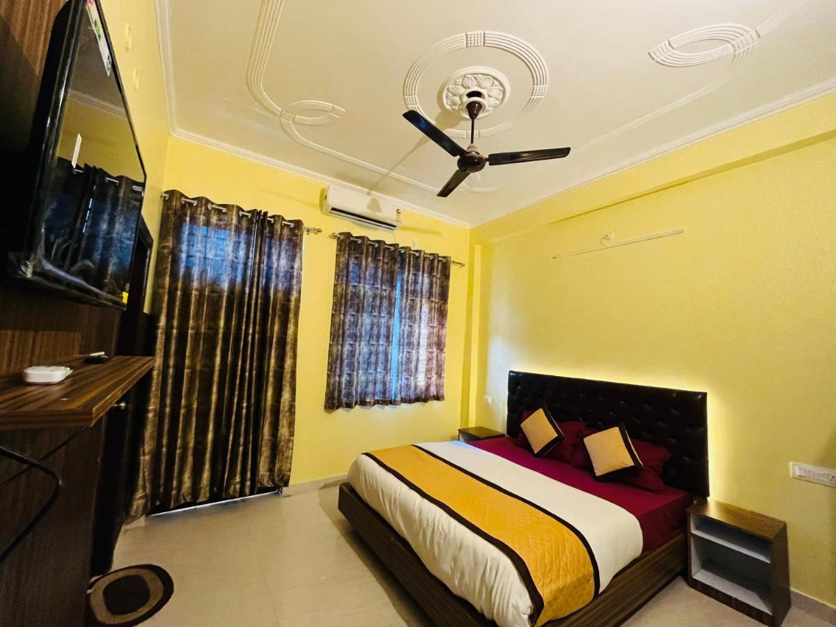 Hotel Manohar Rishīkesh Buitenkant foto